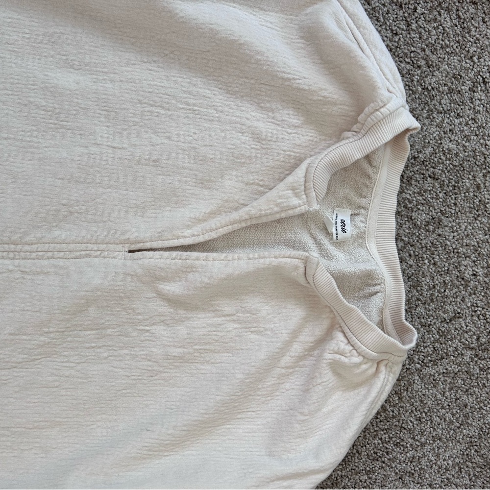 Aerie Gauze Cotton Puff Sleeve very oversized v neck terry popover top. Lounge - Picture 2 of 10